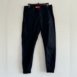 Nike Athletic Jogger Pant - size 34